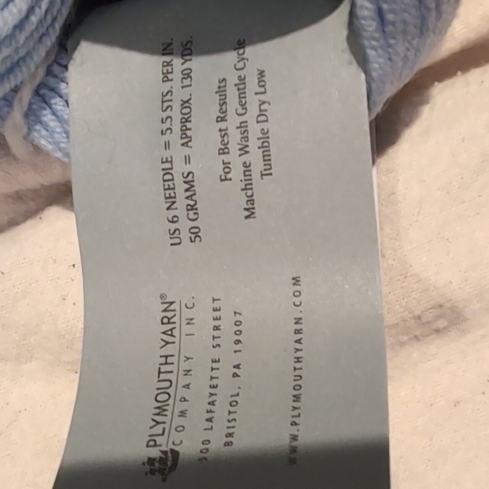 Soft Blue Yarn Skeins - Picture 4 of 4